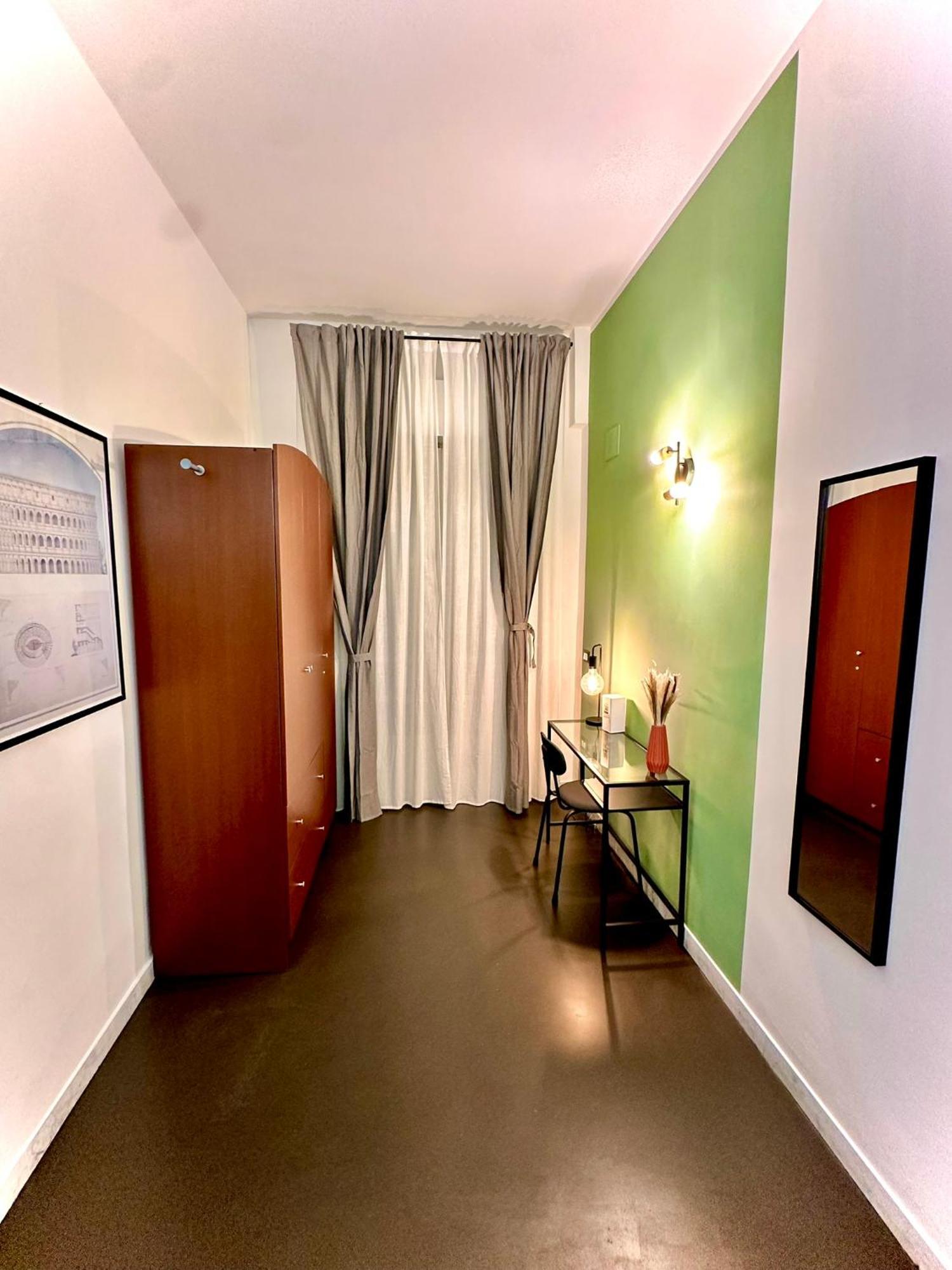 Jef San Giovanni, Apartamento Roma